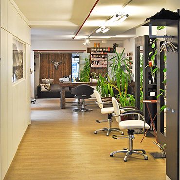 Foto Blick in den Naturfriseur Schnittpunkt Innenraum